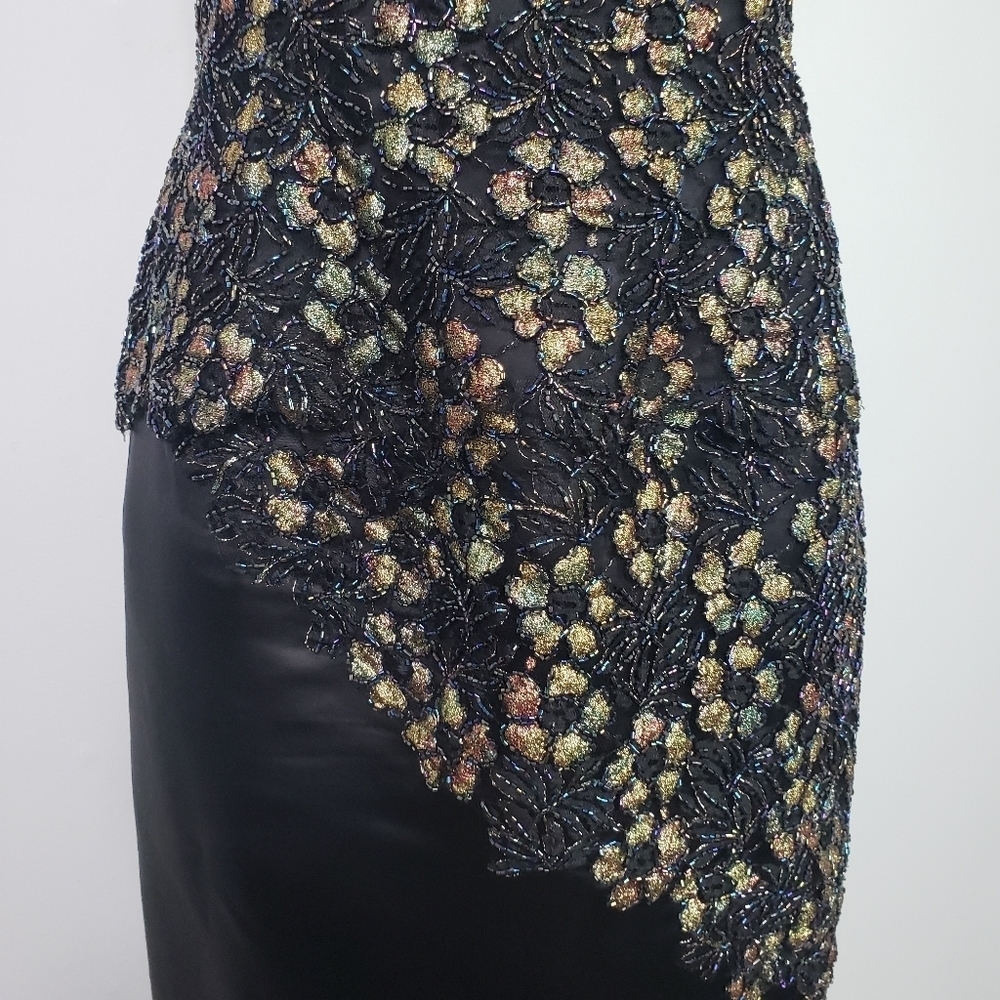 Menekshe black silk gown beaded appliqué formal - Picture 5 of 11